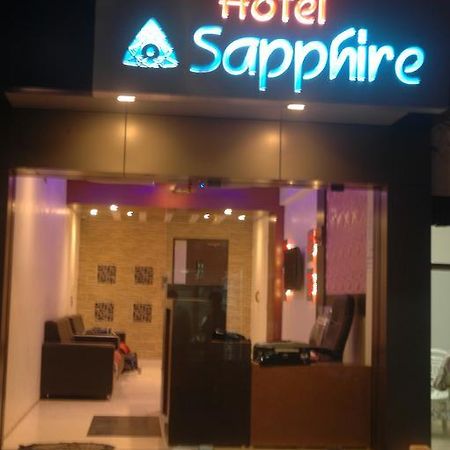 Hotel Sapphire Джунагадх Экстерьер фото